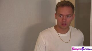 Kenzie Love figyeli, hogy a nevelő fia megkúrja a szűz nuniját – szigorú anyai tanács