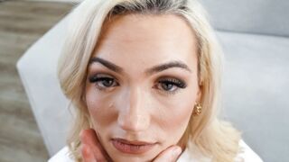 Bájos milf erőszakos bdsm leckét ad dupla tinédzser lánynak