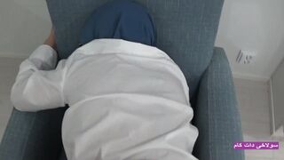 Szívdöglesztő hatalmas popós milfet meghágja egy amatőr pov-ban