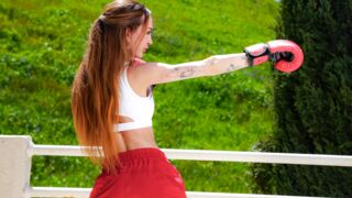 Óriási fenekű Boxing Bajnok kap különleges jutalmat a Mylf edzőjétől